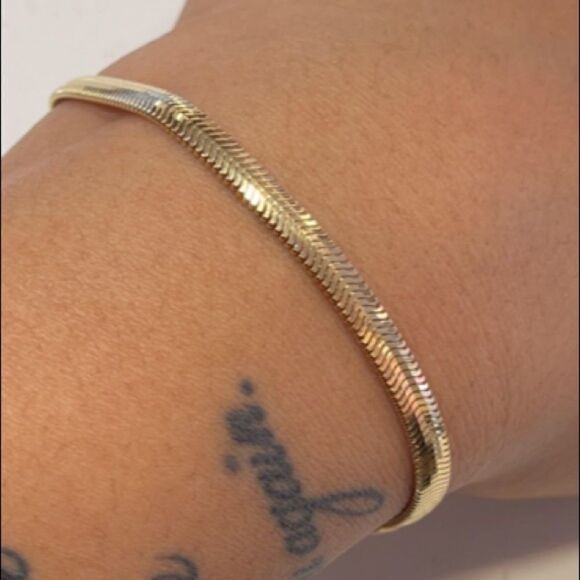 Gold over Sterling Herringbone chain Bracelet - Picture 3 of 10